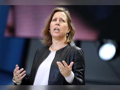YouTube CEO Susan Wojcicki: Here's what to say when men are talking over you at a meeting