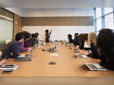 Spain Set To Introduce Law Requiring 40% Women In Company Boards