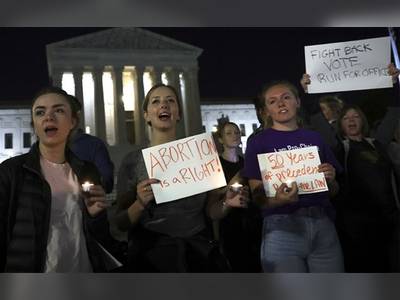 US Supreme Court Extends Hold On Abortion Pill Restrictions