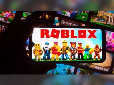 Roblox: Ten-year-old spent £2,500 of mum's money without her knowing